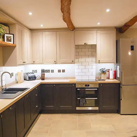 Garden * Pooley Bridge